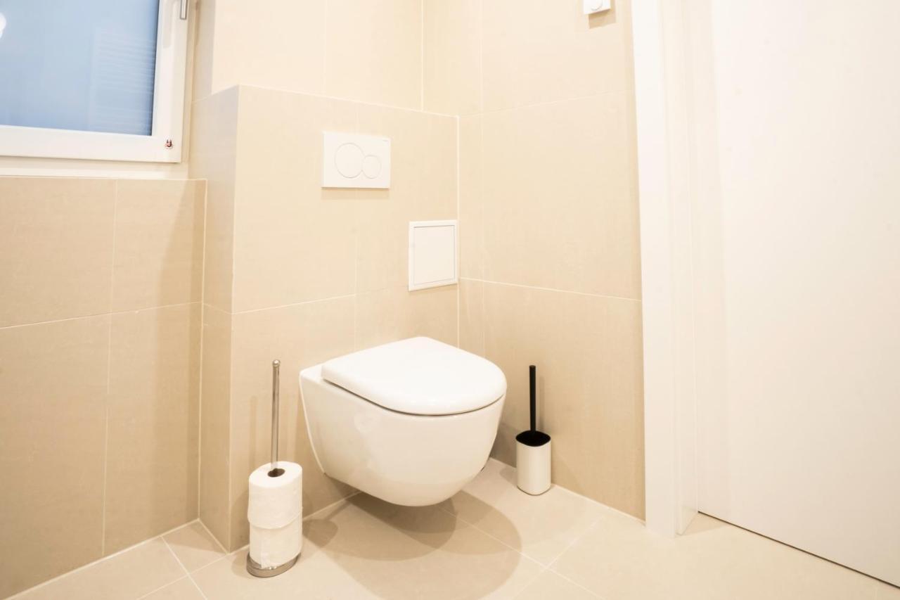 Orestaliving - Penthouse In 2Nd District With View Wien Ngoại thất bức ảnh