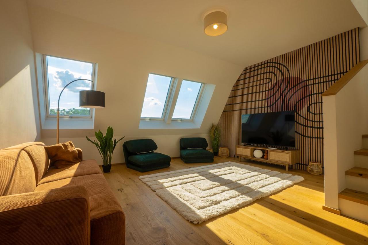 Orestaliving - Penthouse In 2Nd District With View Wien Ngoại thất bức ảnh
